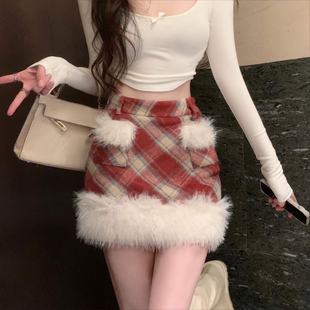 Christmas Outfit Fur Patchwork Red Plaid Woolen Skirt Women's Early Spring Petite High Waist Hip Short Skirt