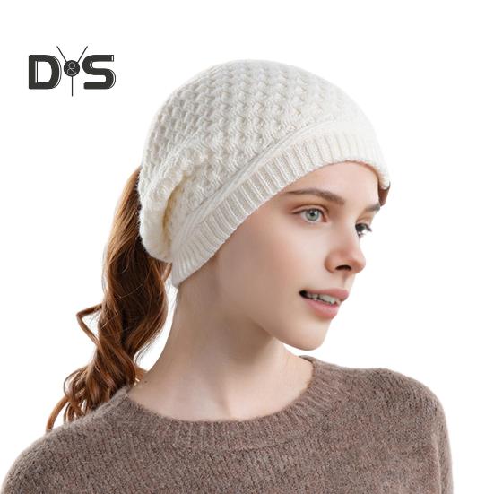 

Женская шапка, вязанная, плотная, с отверстием для хвоста, однотонная, сохраняющая тепло, эластичная, для защиты ушей, для кемпинга, путешествий, катания на коньках, головной убор белый