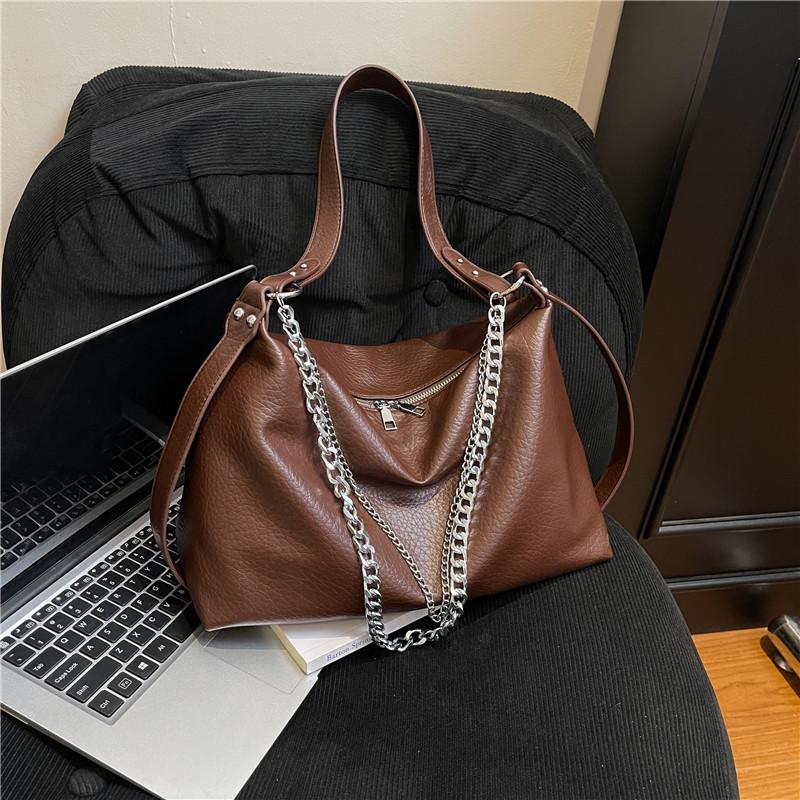 Fashion Chain Shoulder Bag Hobo Design Underarm Handbag Solid Pu Leather Ladies Bag Large Capacity Dumpling Crossbody Tote Bag