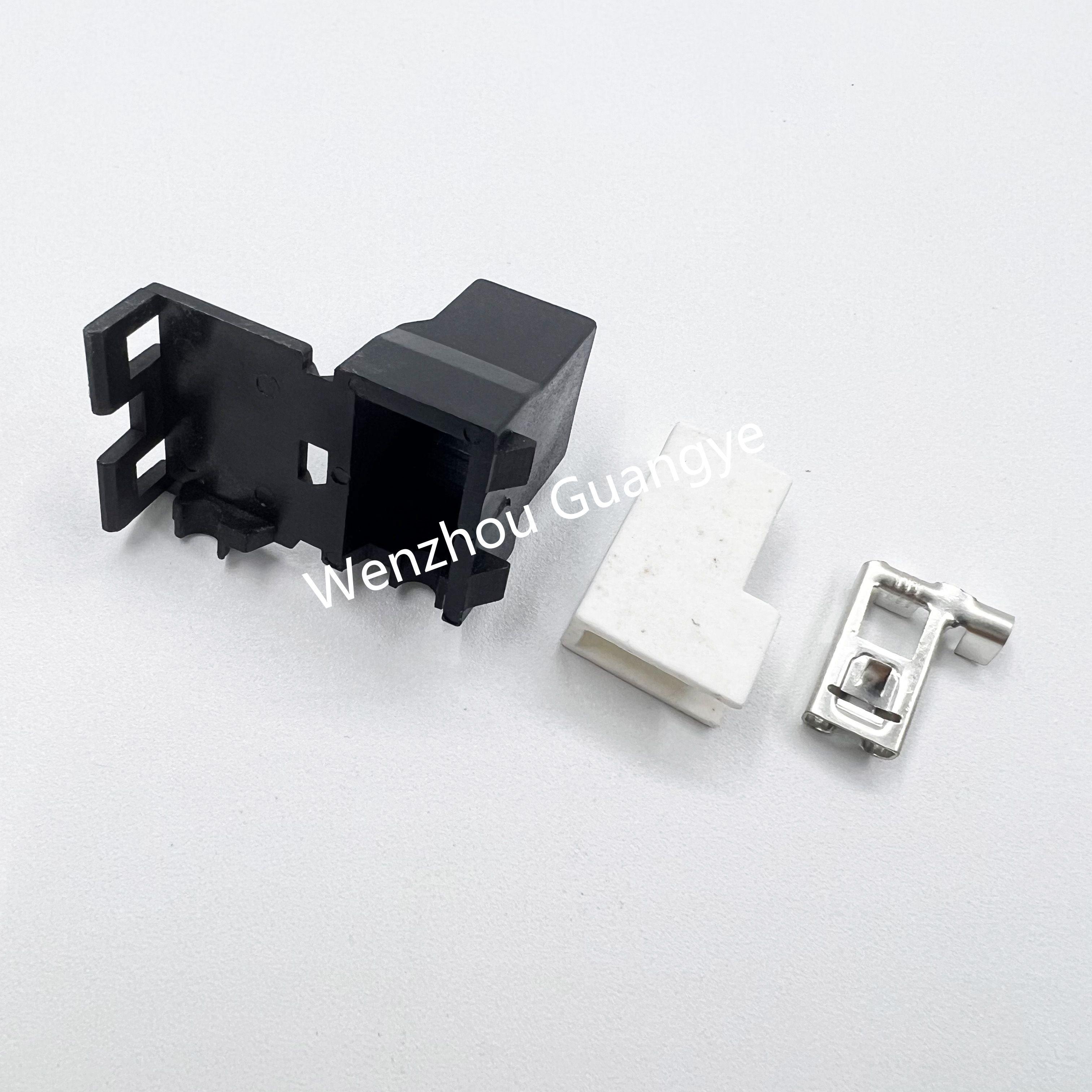 H1-2C Car Wire Harness Plug 6.3 Ceramic 1Pin Waterproof Connector H1 H4 H7 H11 1-core&1P чёрный