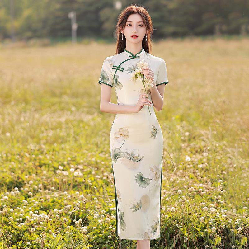 Elegant Zen Summer Cheongsam Dress for Women: New Chinese-Style Design with Button Split