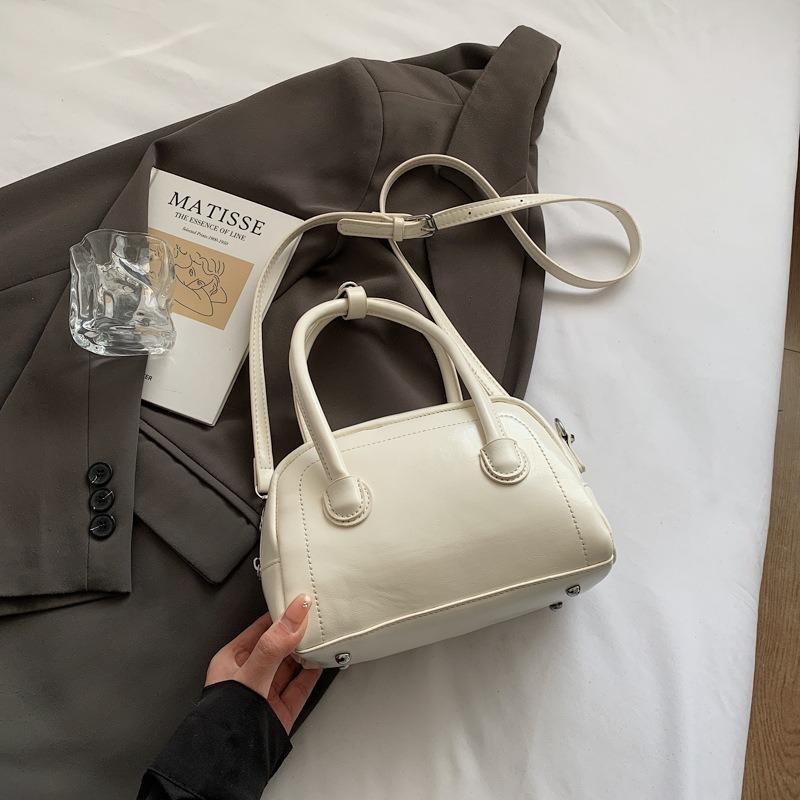 Premium Retro Small Bag Women's New Spring and Summer Versatile Messenger Bag Handbag