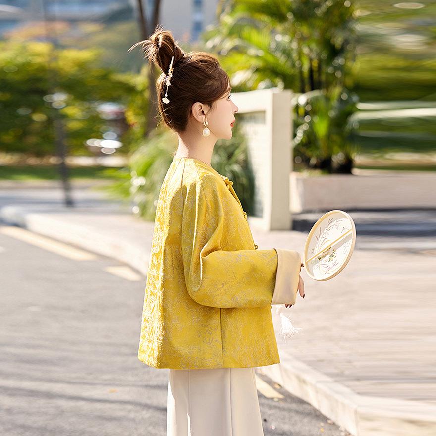 Design Sense Yellow Jacquard Crew Neck Jacket Women's Spring and Autumn New Retro Elegant Top