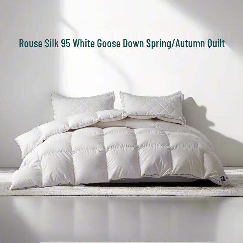 

Qiao Xiuyuan 95% White Goose Down Quilt