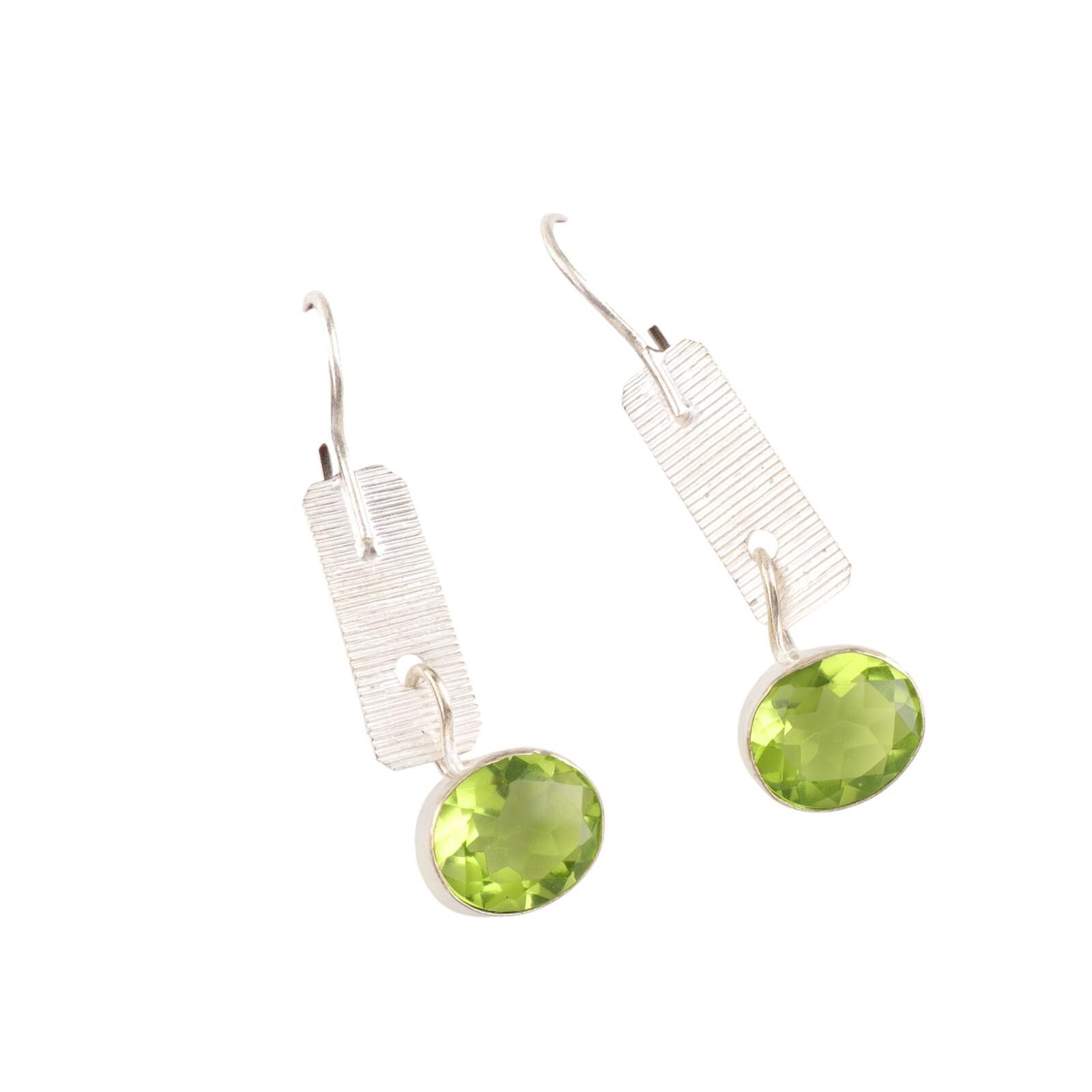 

Хризолит Драгоценный камень 925 Стерлинговое серебро Ювелирные изделия Ручной работы Серьги 1,9 Свадебный подарок EE-168-8