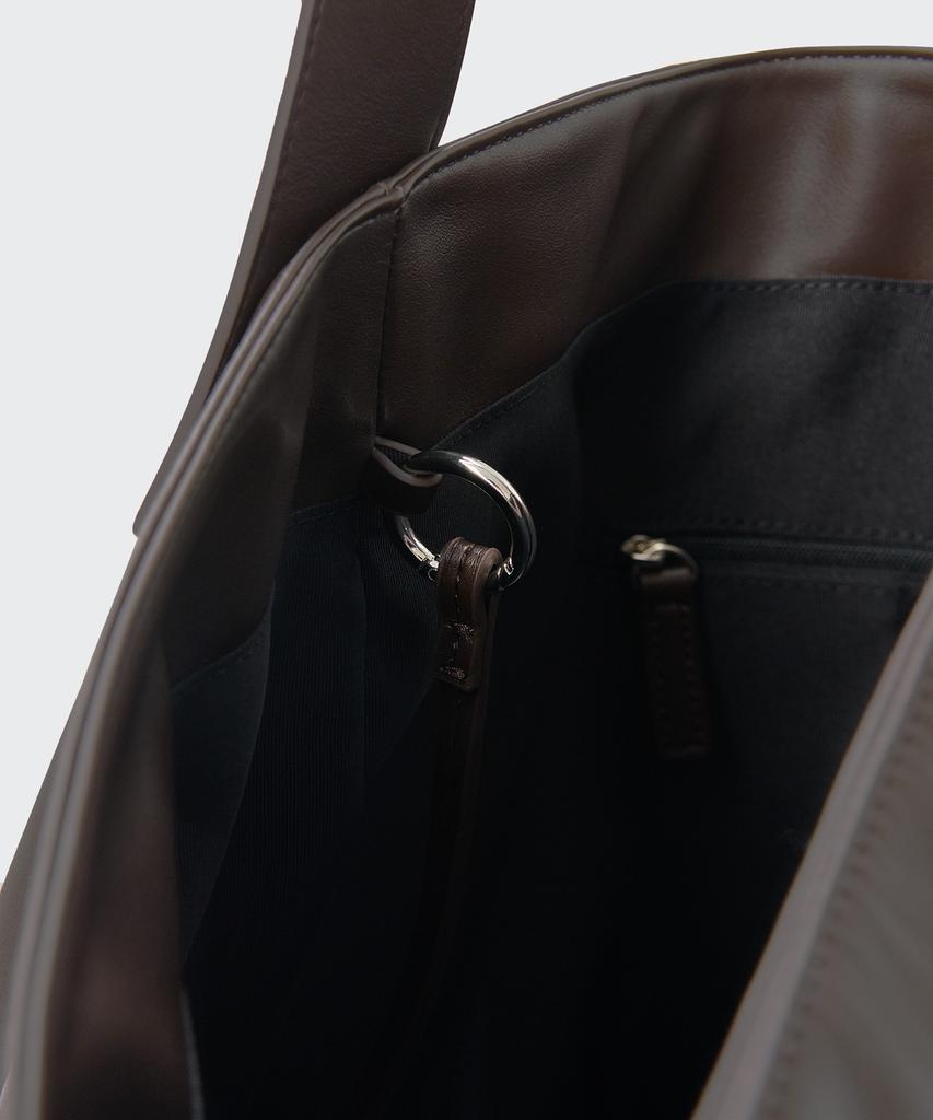 Musinsa Standard Woman Melting Square Shoulder Bag [Dark Brown]