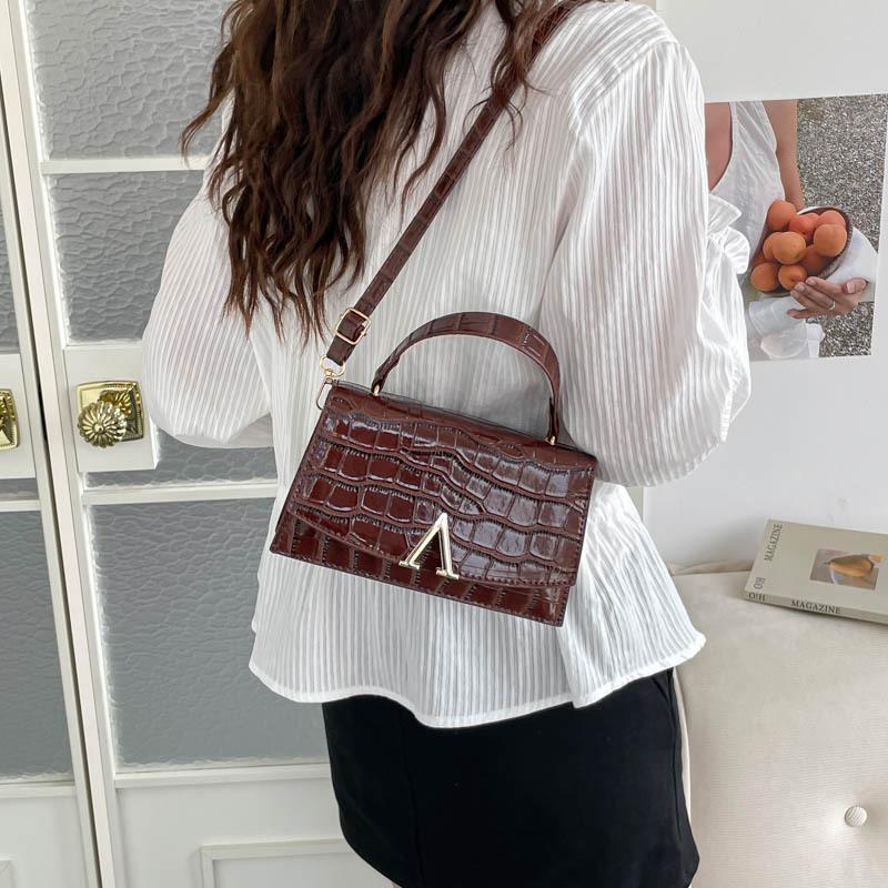 Personality Trend Crocodile Pattern Casual Small Square Bag Women's New Foreign Style Niche Chain Single Shoulder Messenger Bag