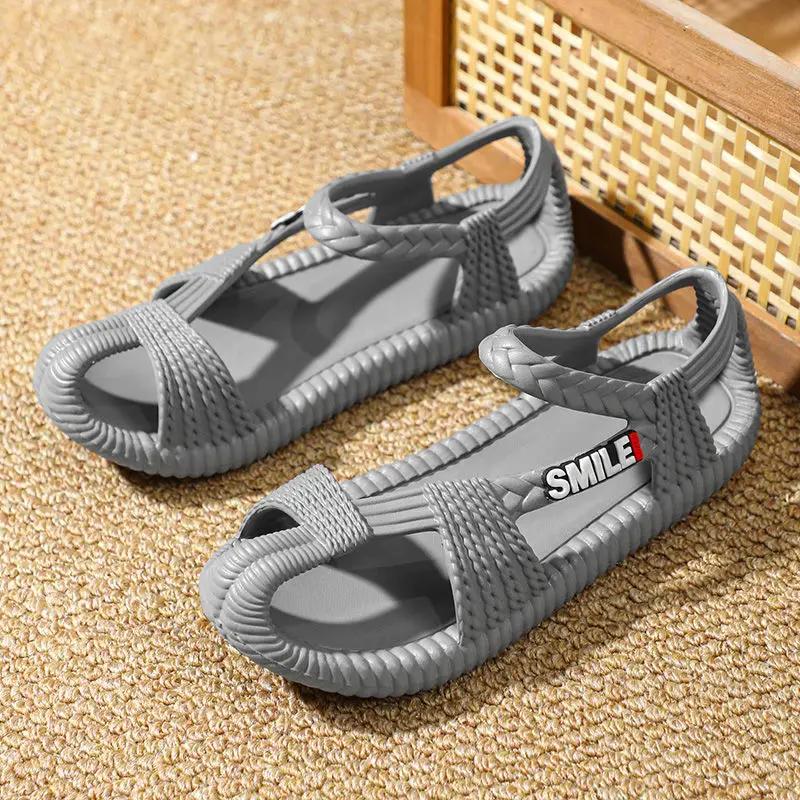 

Обувь для мужчин Повседневные мужские сандалии с открытым носком на плоской подошве Новый дизайн 2024 Роскошные дизайнерские нескользящие летние уличные 39 для повседневного использования Стильные Купить 47