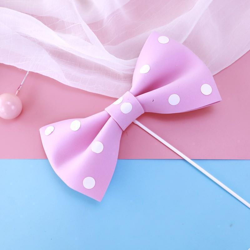Baking Birthday Cake Topper: Internet Celebrity Bow Scene Decorations