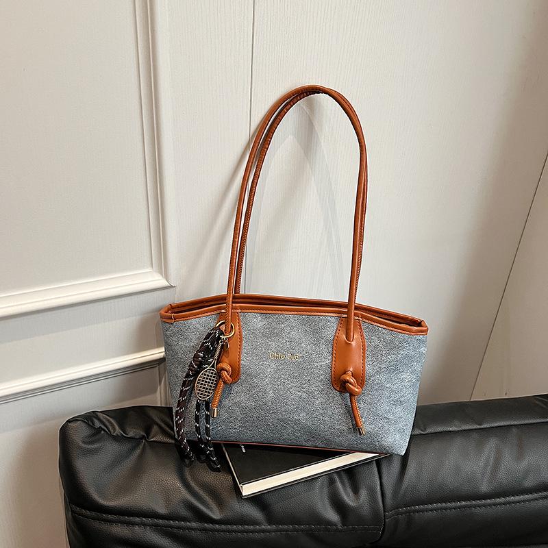 Trendy commuter bag women's 2025 new retro popular fashion shoulder bag texture casual versatile tote bag