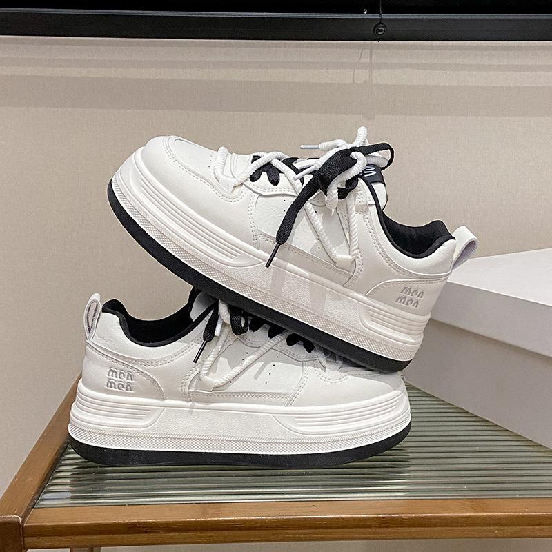 

2025 little white shoes women s autumn new Korean version ins female students leisure sports versatile board shoes street shot Y8623 35
