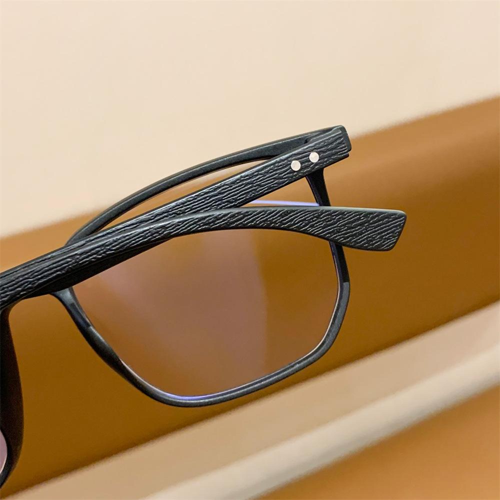 Мужские и женские законченные очки для близорукости — фото 7