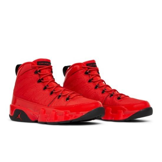 

Air Jordan 9 Retro Chile Red CT8019-600 EU 44.5 червоний/чорний
