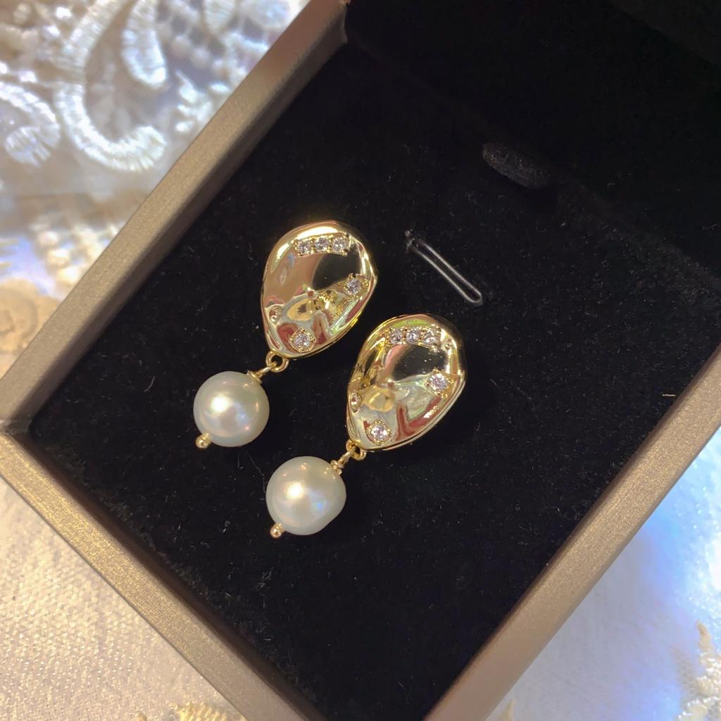 Lanyun Natural Freshwater Pleated Pearl Earrings Women's Stud Earrings Niche Design Light Luxury Retro Ear Jewelry Girlfriend Gift