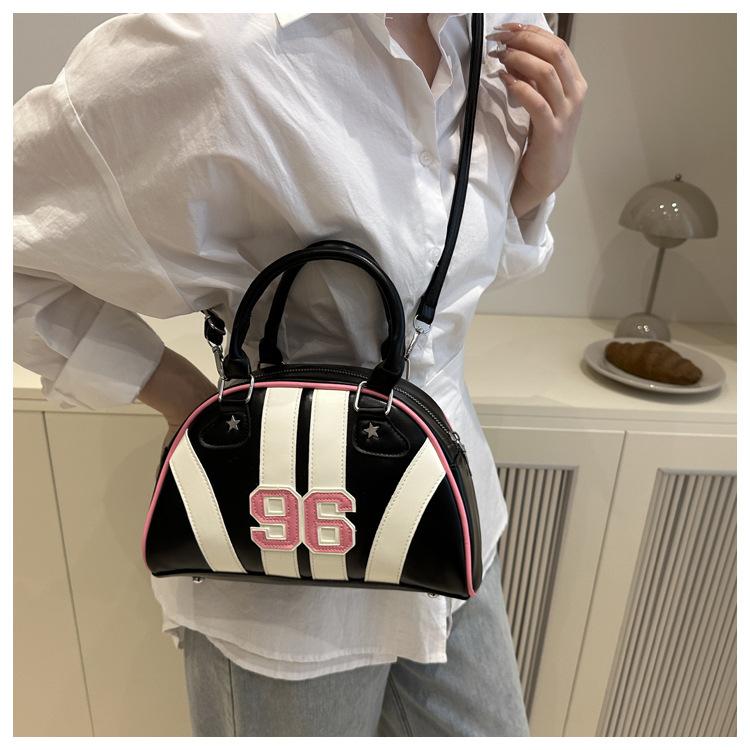 Sac à Bandoulière Rayé Color Block en Similicuir pour Femme Été Nouveau Sac de Soirée Semi-Cercle Sac à Main Sacoche Bowler Tendance