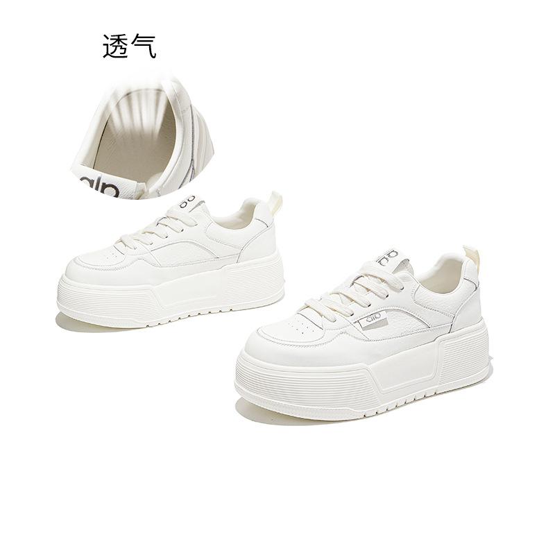 Foam sole leather little white shoes spring new thick sole heightening shoes women s casual muffin shoes versatile shoes children 35 белый