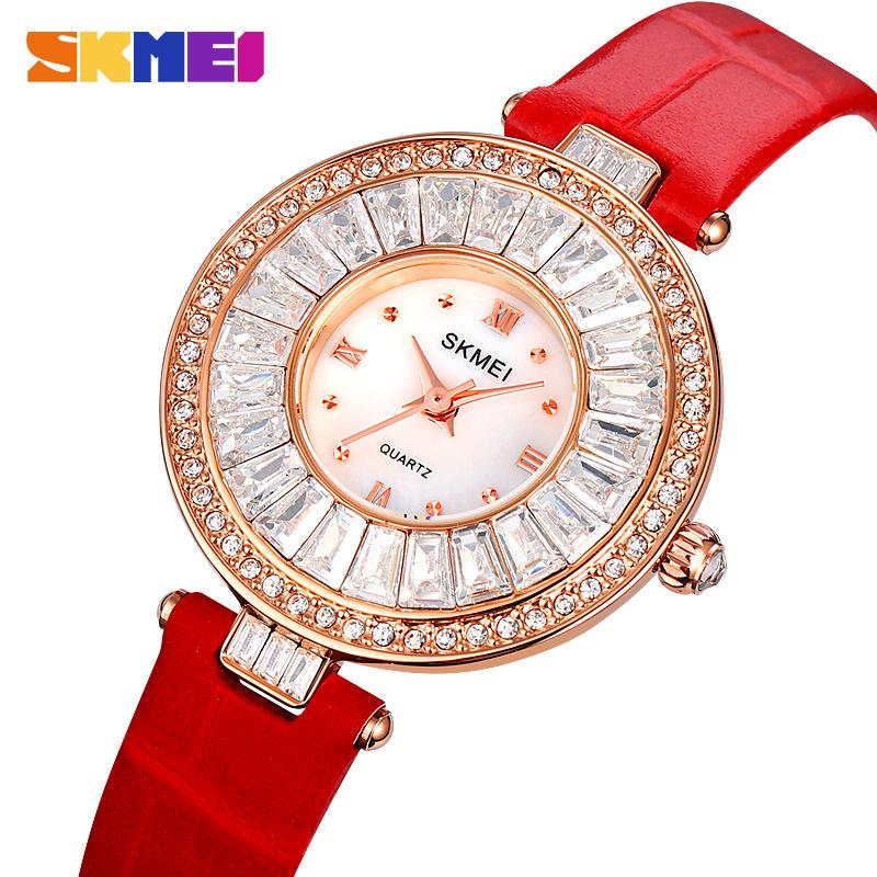 Stilvolle und elegante Damenuhr mit Armband, hochwertige, mit Diamanten besetzte Mode-Damenquarzuhr