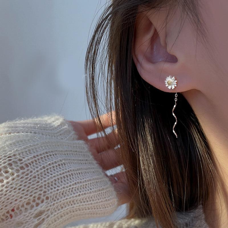 1Pair Silver Color Trend Daisy Flower Long Wire Tassel Thread Hanging Earrings For Women Piercing Earring Girl Jewelry
