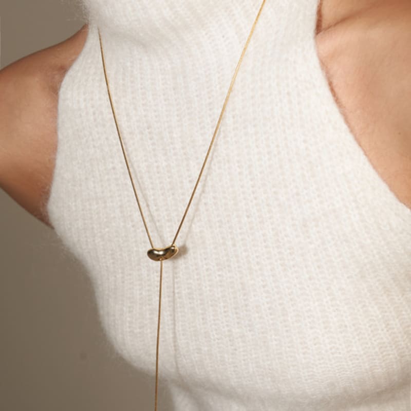SULTANA drop bean necklace