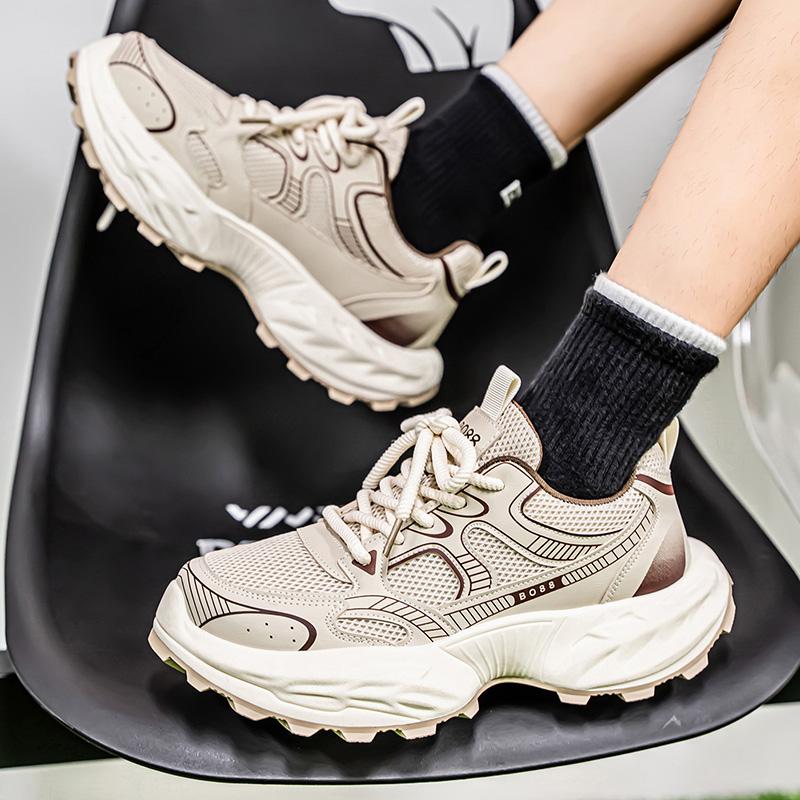 New Men's Versatile  Lightweight  Non Slip Casual Shoes  Fashionable and Trendy Daily Simple and Rebound Outdoor Running Shoes