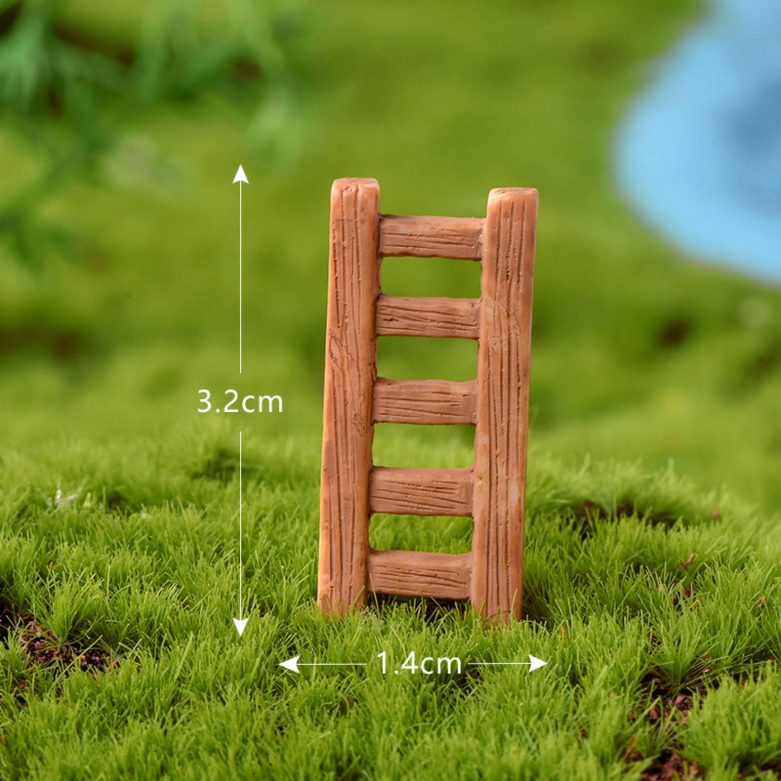 

Miniature Garden Ornament Adorable Cartoon Animal Carrot House Garden Resin Accessories Craftwork One Size