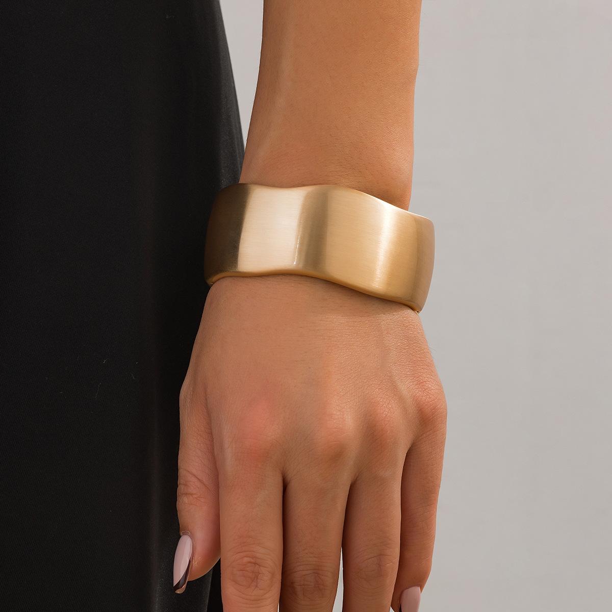 

Браслет Тяжелая Промышленность Сладкий Крутой Металлический Цепочный Браслет Дизайн Глянцевая Пружинная Застежка Панк Браслет