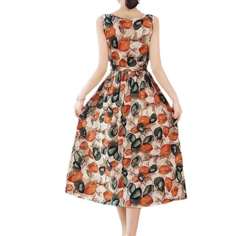 2023 Plus Size Korean Style Sleeveless Summer Dress - Slimming Fit, Large Flare, Loose Base Layer
