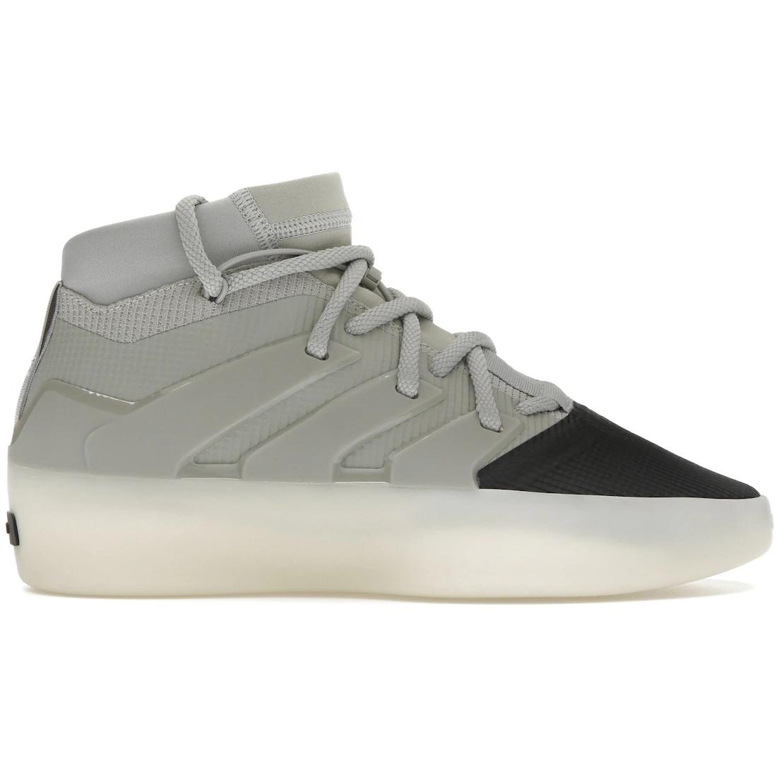 

Sneaker adidas Fear of God Athletics I Basketball Sesame Carbon(IE6188) 36