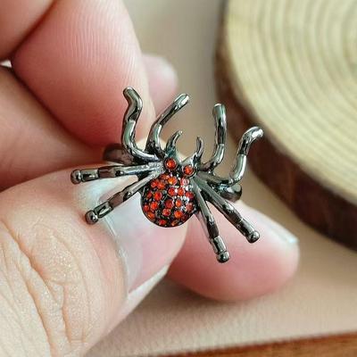 The Dark Spider Ring Is Lifelike, Trendy, Cool, Luxurious, Fashionable, Creative, Alternative and Unique