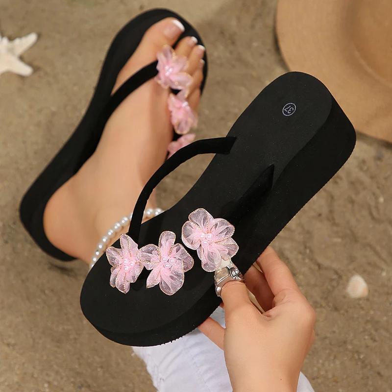 Fashion New Style Flower Decor Wedge Flip Flops Women Summer Thick Bottom Clip Toe Slippers Woman Outdoor Beach Weightlight Slides Mujer