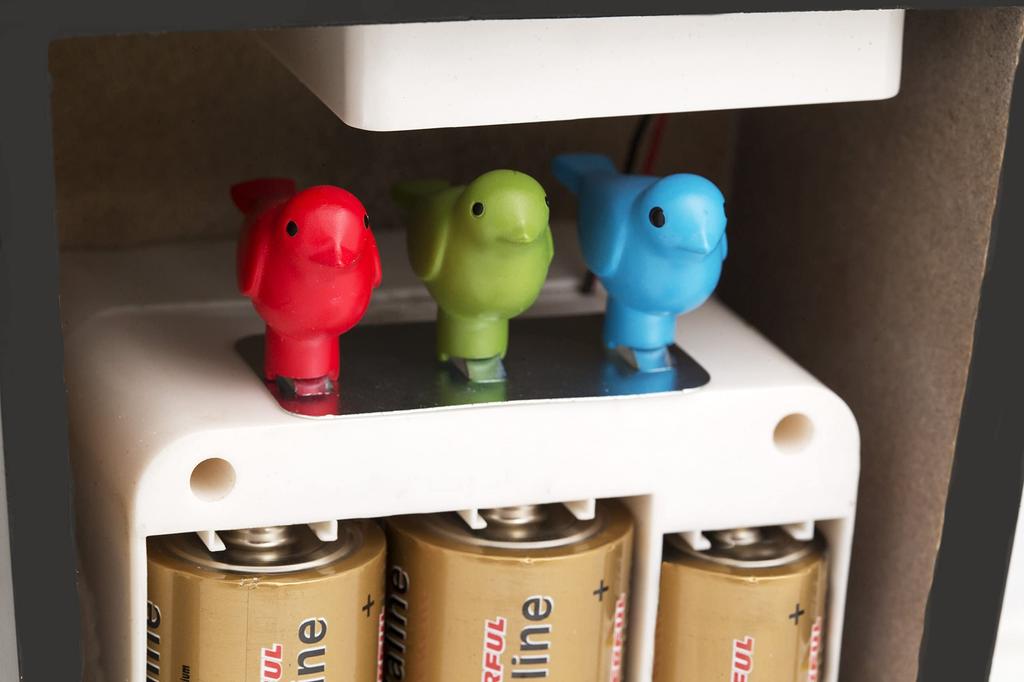 KOOKOO Bird House Black 12 types of bird songs tell the time Pendulum clock Enjoy 12 types of bird songs Wall clock Cuckoo clock Cuckoo clock Wall