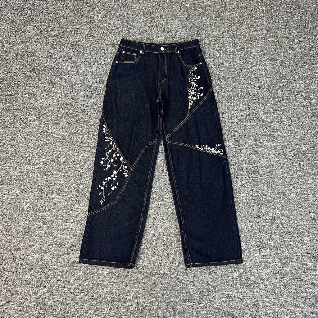 High Quality Y2K Harajuku Jeans Goth Vintage Plum Blossom Embroidery Pattern Wide Leg Pants Denim Fabric American Style Street Wear Unisex