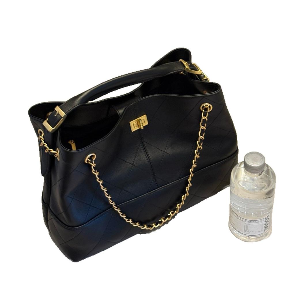 Niche design retro malá voňavá taška tote nová módní všestranná diamantová podpažní taška kontrastní řetízková kabelka