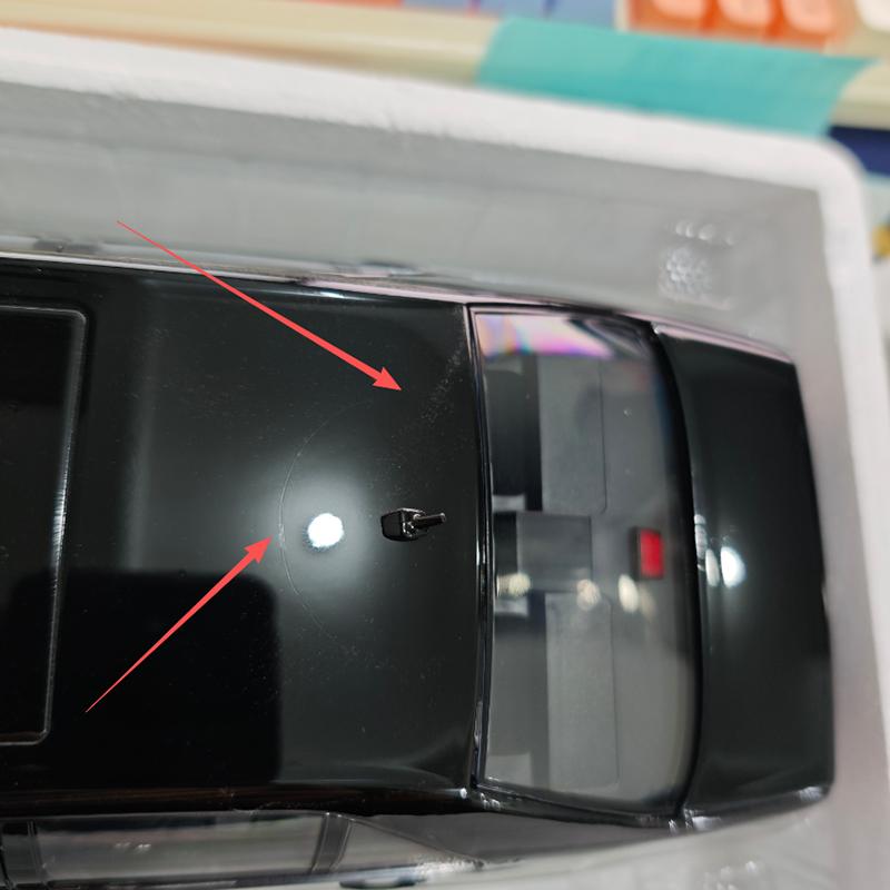 Flaw Special Offer Diecast 1/18 Car Model Scale Mercedes Benz S600 Alloy Model Car Toys for Boys Gift Benz S600 Original Box