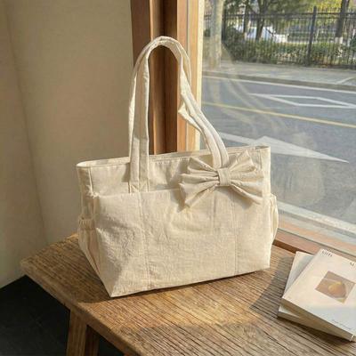 Damentaschen – Geräumige Taschen