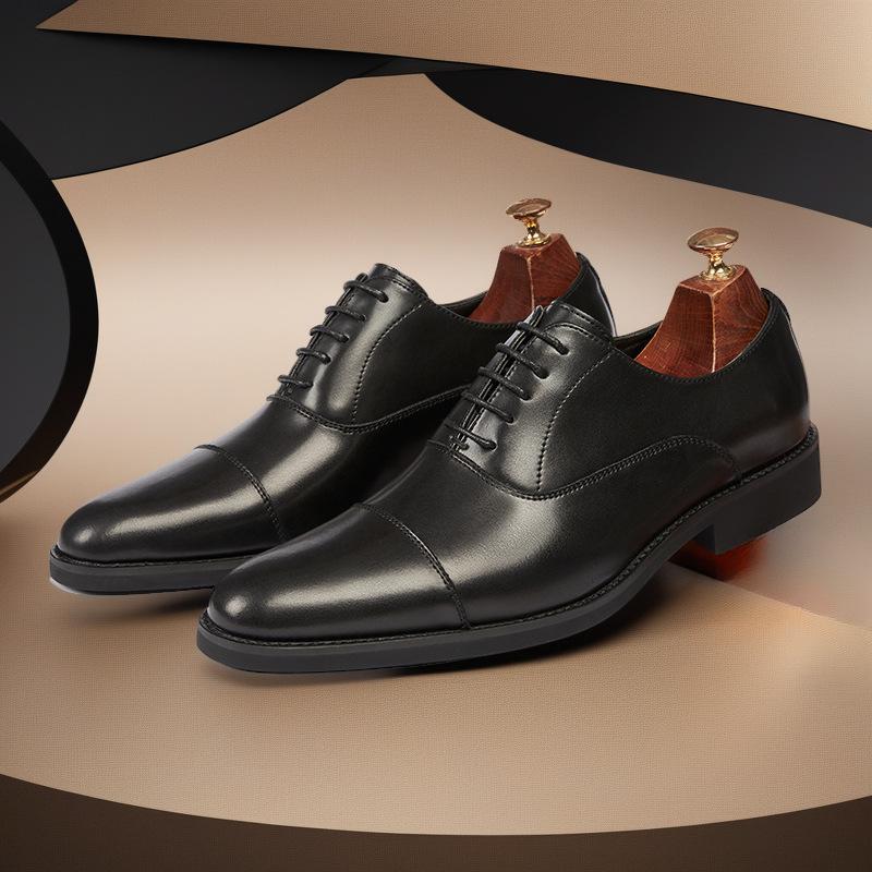 

2025 spring and autumn three-joint leather shoes men s non-slip business dress breathable lace-up young men s shoes versatile 38
