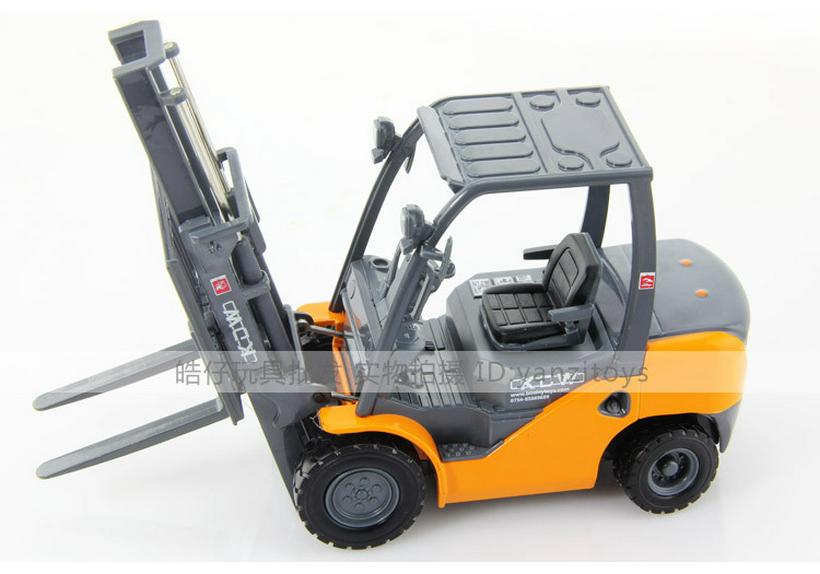 Kaidiwei 1:20 Light Forklift Alloy Engineering Model - Cargo Handling & Lifting Vehicle