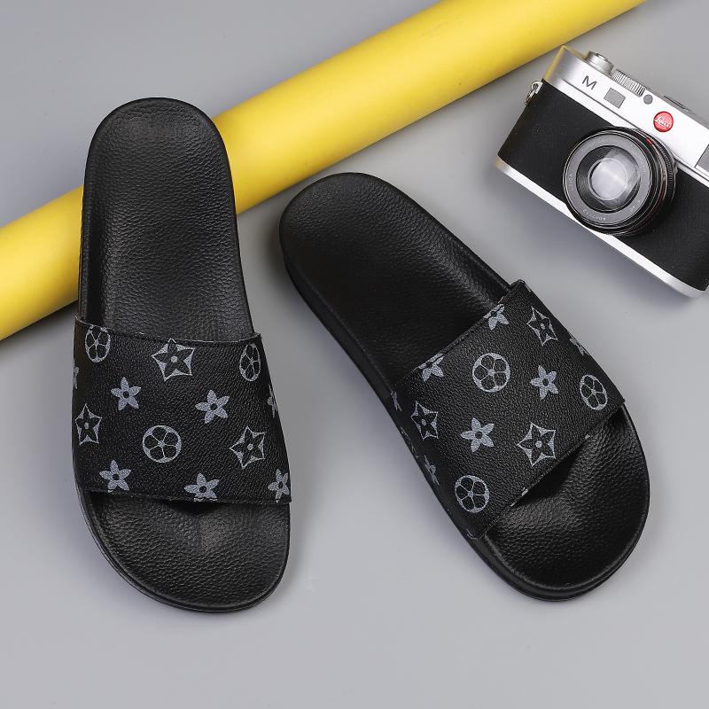 Men Shoes Summer Outdoor Slippers  New Style Non-slip Slippers Men's Slippers