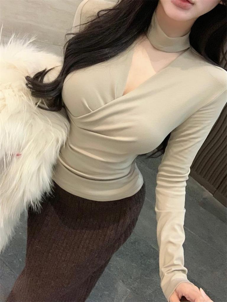 Women's Spicy V-Neck Hollow Turtleneck Long Sleeve Waist-Cinching Top