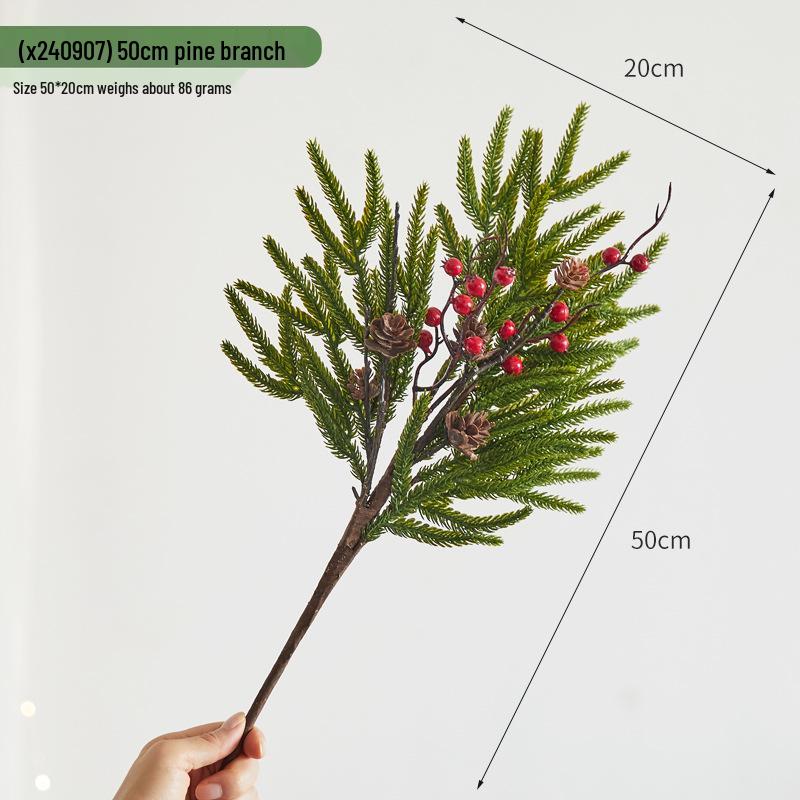 Künstliche Weihnachts-Kiefern- und Rattan-Girlande mit Tannenzapfen zum Aufhängen an der Wand