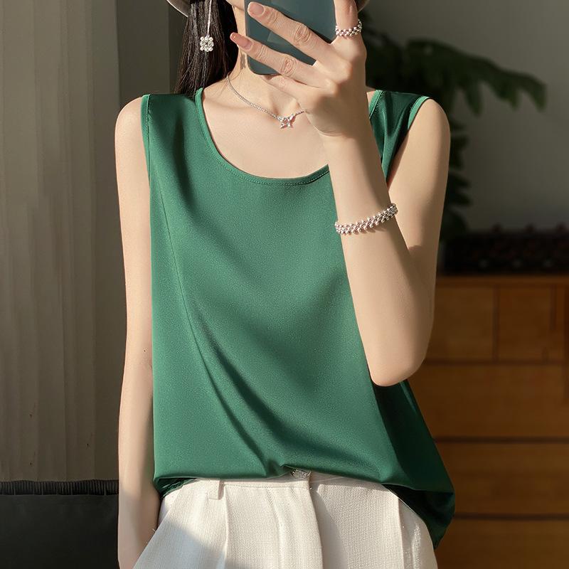 Champagne satin sleeveless vest women's spring and summer new outer wear short round neck inner top T-shirt