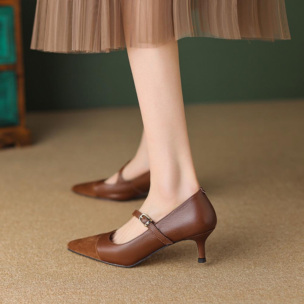 Single Shoe Women's Spring and Summer New Retro Brown Pointed Leather Shoes with Shallow Mouth Buckle Strap French Flat Shoes