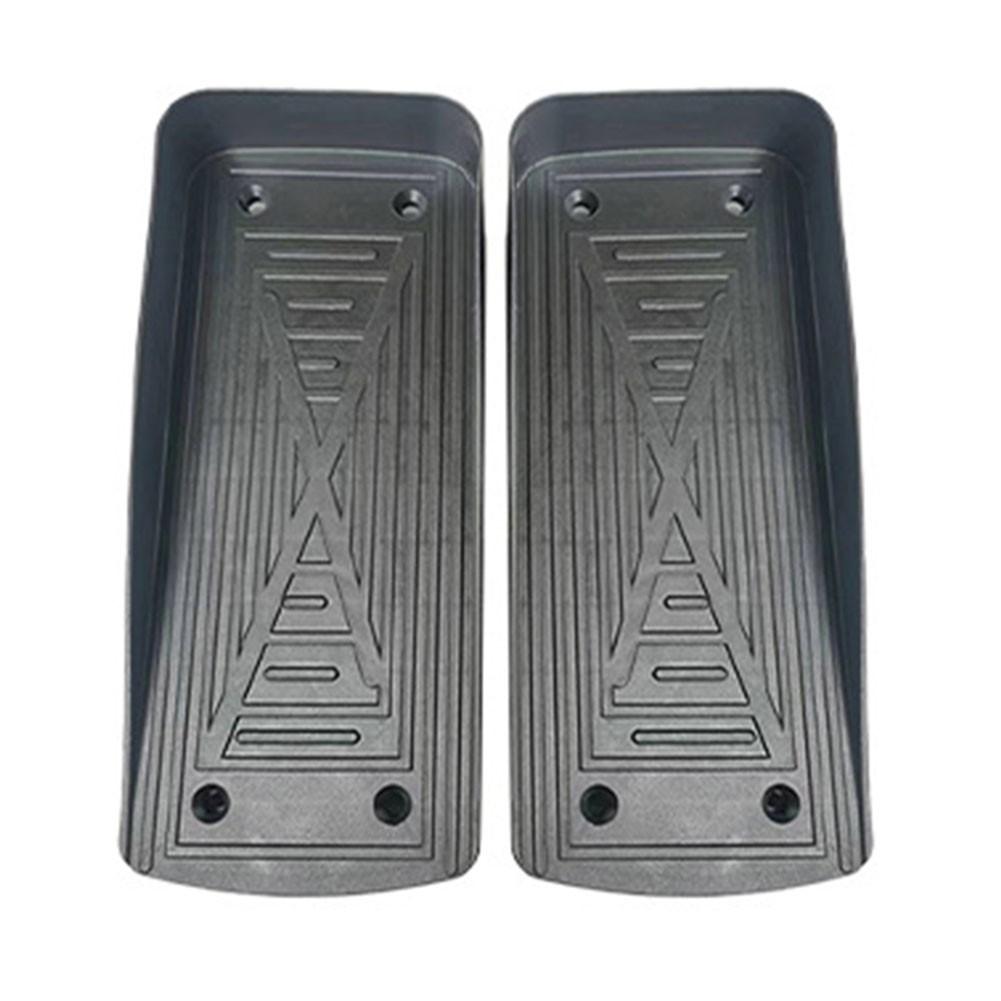 A Pair of Essential Elliptical Machine Foot Pads for Every Fitness Lover
