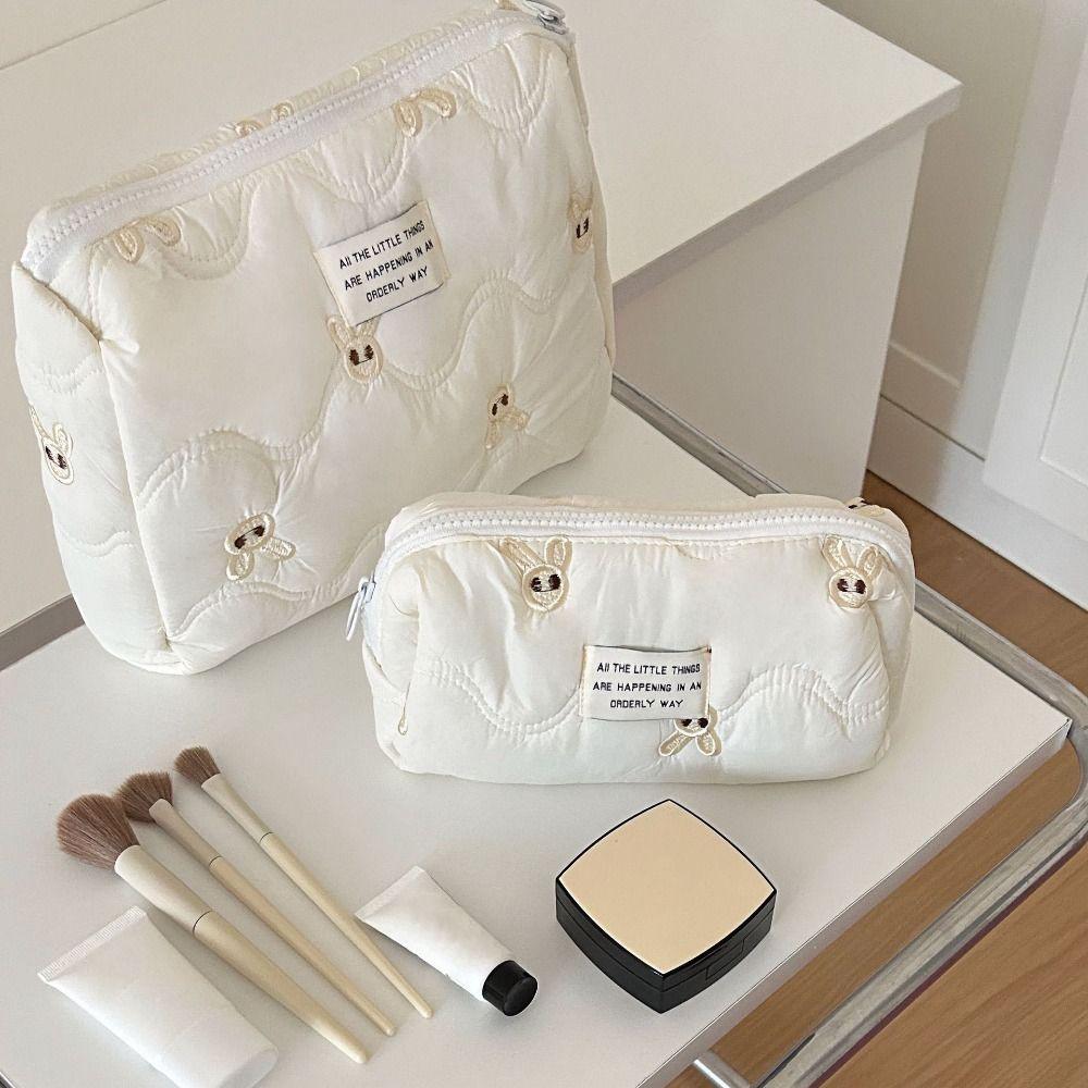 High Quality Embroidery Makeup Bag Storage Bag Large Capacity Cosmetic Bag Travel Organizer Portable Washbag