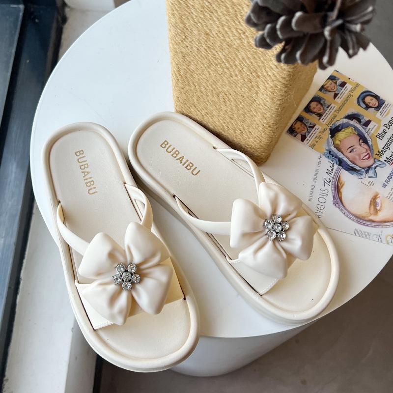 Fairy Style Beach Sandals 2025: Durable, Fashionable Medium Heel Single Strap Slippers for Women