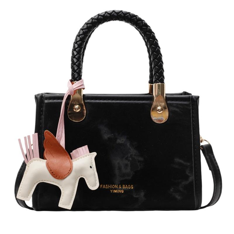 

Fashion Portable Small Square Bag Shoulder Messenger Bag чорний