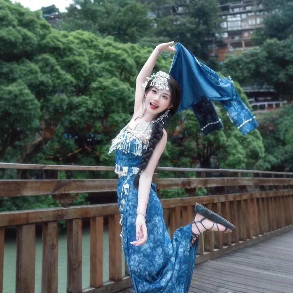 Miao Ethnic Costume for Girls - Blue Batik Photography Set