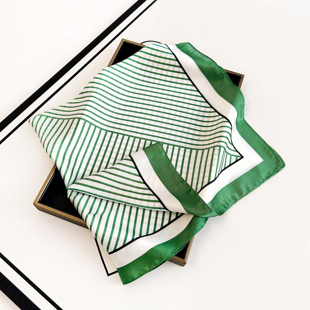 New Spring Travel 70 Small Silk Scarf Imitation Silk Square Scarf Women's Fashion Chain Small Scarf High Grade Scarf