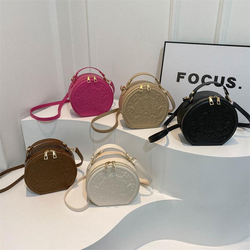 Fashion Women'S Bag Pressure Shell Portable Small Round Bag Niche Versatile Shoulder Bag Foreign Style Messenger Bag