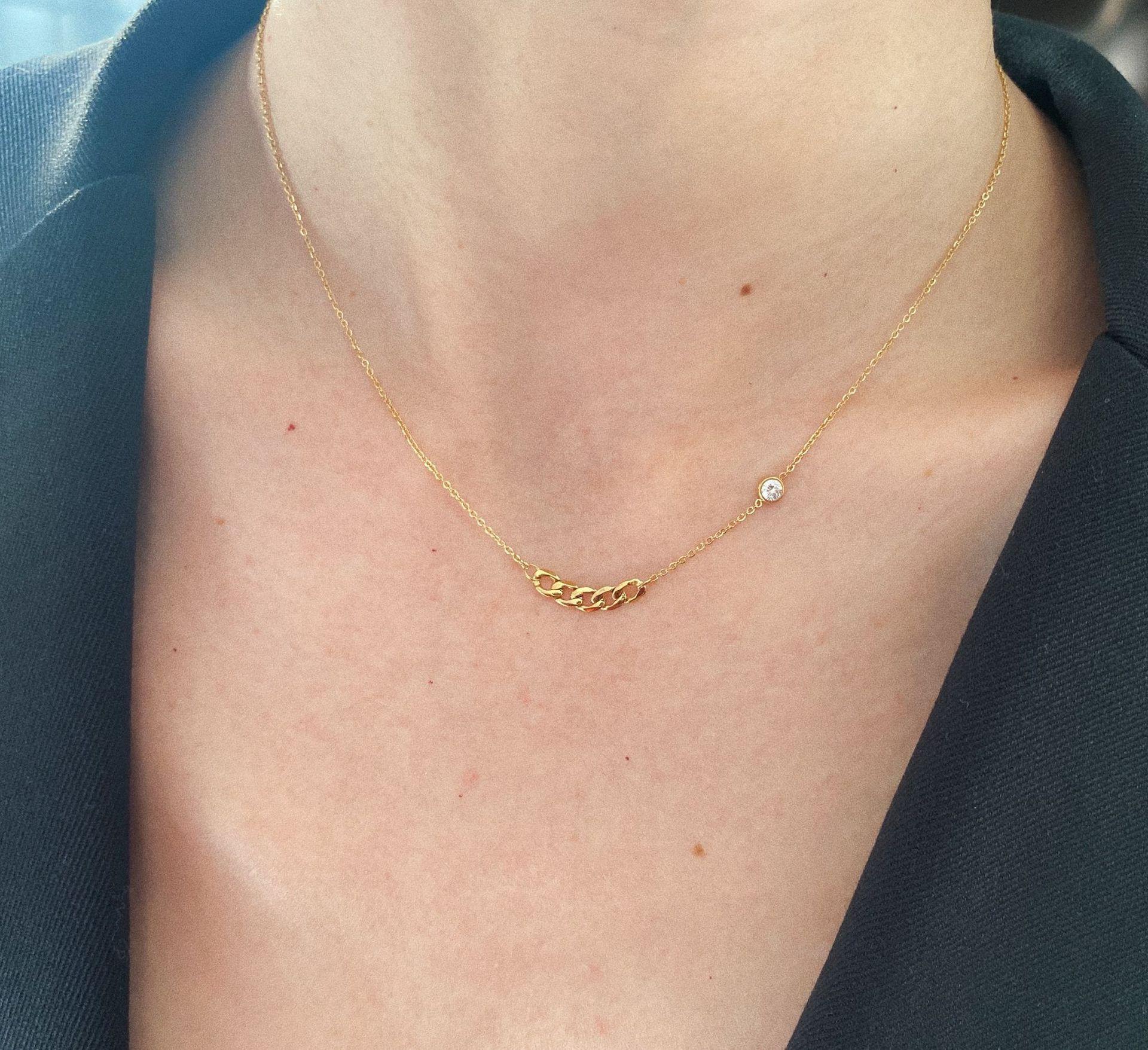 

Корейская цепочка из циркония с плетением на ключице, простая мода, универсальное ожерелье из титановой стали с покрытием из 18-каратного золота для женщин